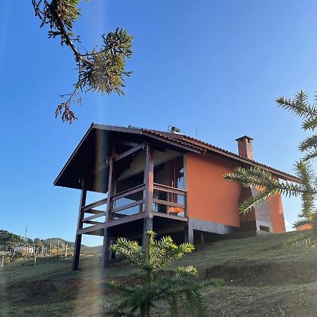 Chalés Vale das Araucárias Bairro dos Onças Gonçalves Esterno foto