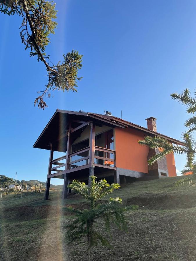 Chalés Vale das Araucárias Bairro dos Onças Gonçalves Esterno foto