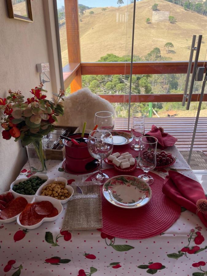 Chalés Vale das Araucárias Bairro dos Onças Gonçalves Esterno foto