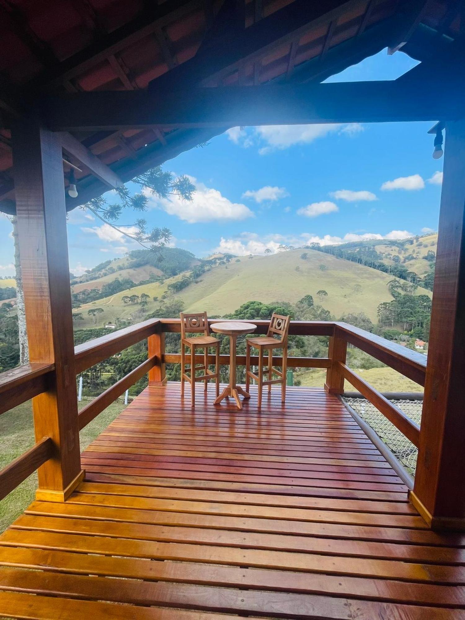 Chalés Vale das Araucárias Bairro dos Onças Gonçalves Esterno foto